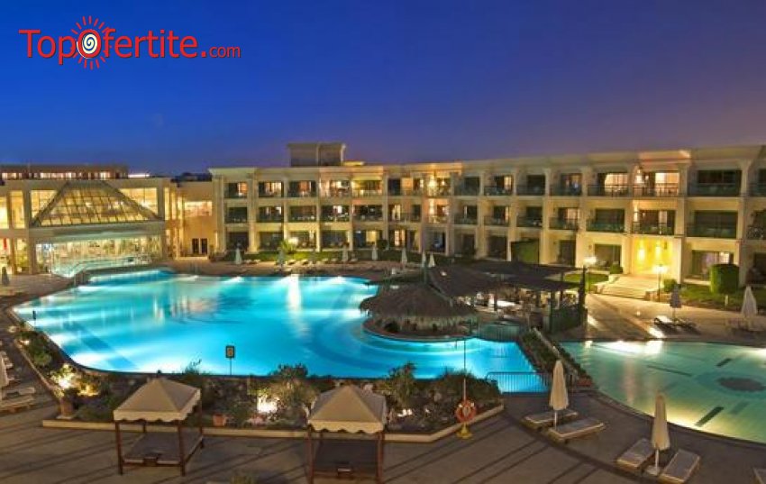 Хотел Hilton Resort 5*, Хуграда, Египет! 8-дневна самолетна екскурзия със 7 нощувки на база All Inclusive + билети, такси, трансфери, панорамна екскурзия на Хуграда и български водач само за 1000 лв. Хотел Hilton Resort 5*, Хуграда, Египет! 8-дневна самолетна екскурзия със 7 нощувки на база All Inclusive + билети, такси, трансфери, панорамна екскурзия на Хуграда и български водач само за 1000 лв.