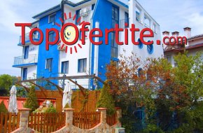 На море в Хотел Анди, гр. Черноморец! Нощувка + закуска на блок маса с топли и студени напитки и тенис на маса за 30 лв. на човек