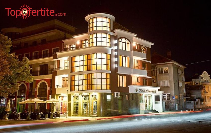 Хотел Диамант, град Казанлък! Нощувка + закуска или без изхранване, разположен в центъра на града за 50 лв на човек