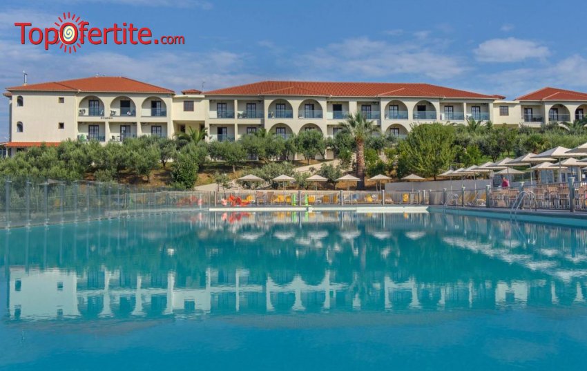 Ранни резервации лято 2024! Akrathos Beach Hotel 4*, Атон, Халкидики - Гърция, първа линия! Нощувка на база All Inclusive, ползване на басейн и безплатно за дете до 12,99 г. на цени от 121 лв. на човек
