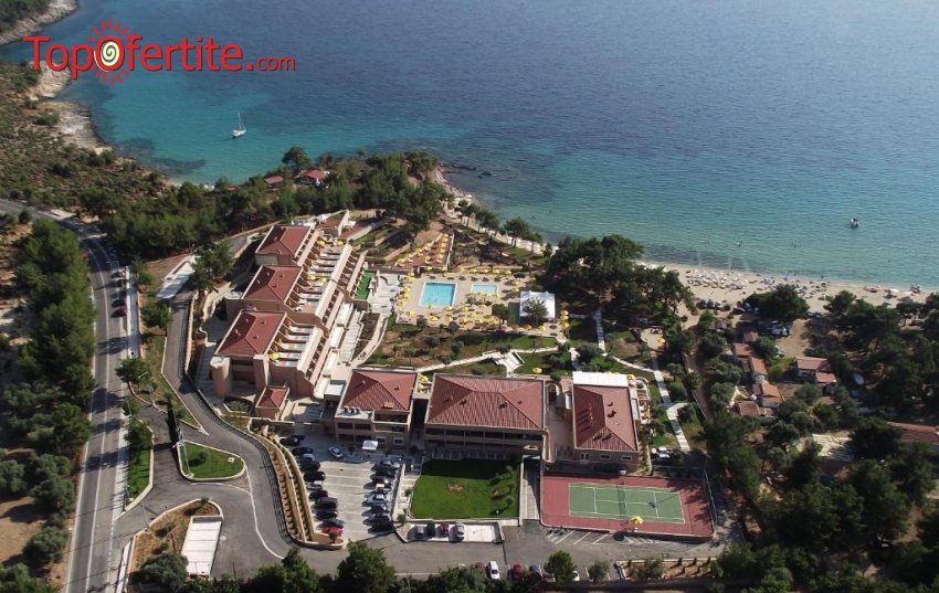 Великден в Гърция, о-в Тасос! Royal Paradise Beach Resort and Spa 5*! 3 нощувки със закуски и вечери, великденски обяд и великденска програма за 513 лева на човек