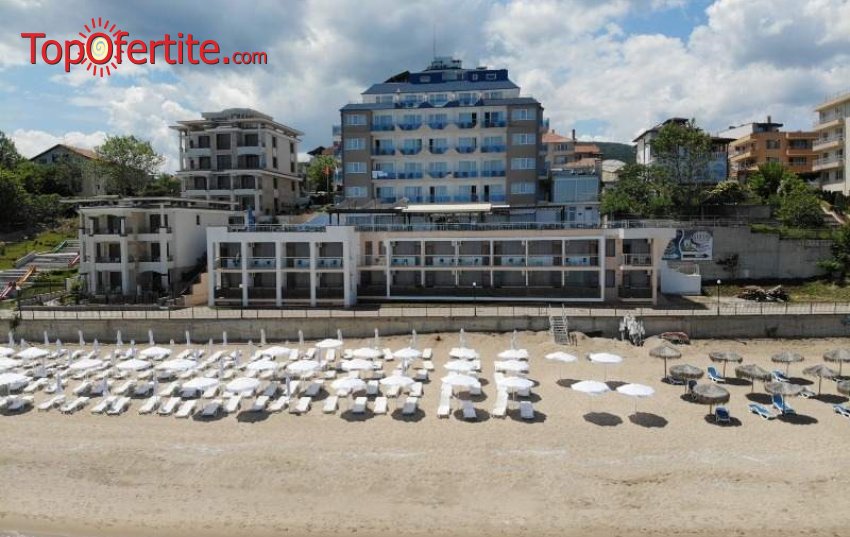 На море в хотел Парайзо Бийч 3*, Обзор на първа линия! Нощувка на база All Inclusive + открит басейн, детска анимация, чадър шезлонг на плажа на цени от 73 лв. на човек