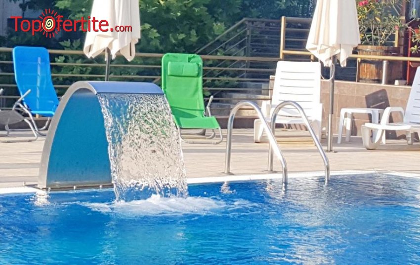 На море в хотел Оникс, Китен! Нощувка със закуска и вечеря, басейн, детски басейн и джакузи на цени от 55 лв. на човек