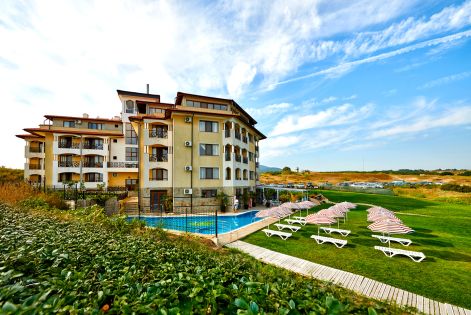 Море в хотел Томас Резиденс, Царево на Първа Линия | TopOfertite