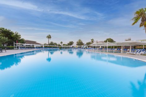 Почивка в Сиде, Турция на 11.10! 7 нощувки на база Ultra All Inclusive  в ASTERIA FAMILY RESORT SIDE 5* със собствен транспорт за 420 € на човек