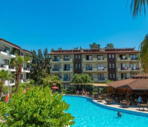 LEMAS SUITE HOTEL