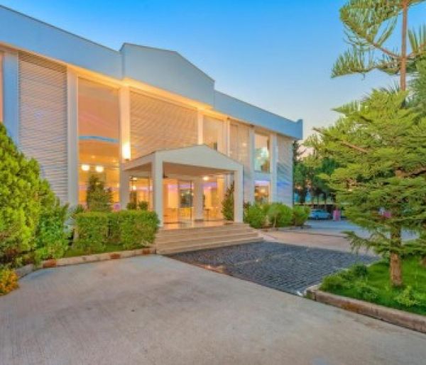 BENDIS BEACH HOTEL