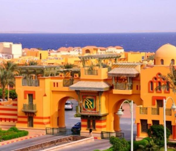 REHANA ROYAL BEACH RESORT AQUA PARK & SPA