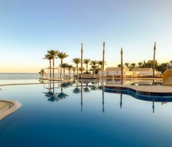 SUNRISE SELECT DIAMOND BEACH RESORT